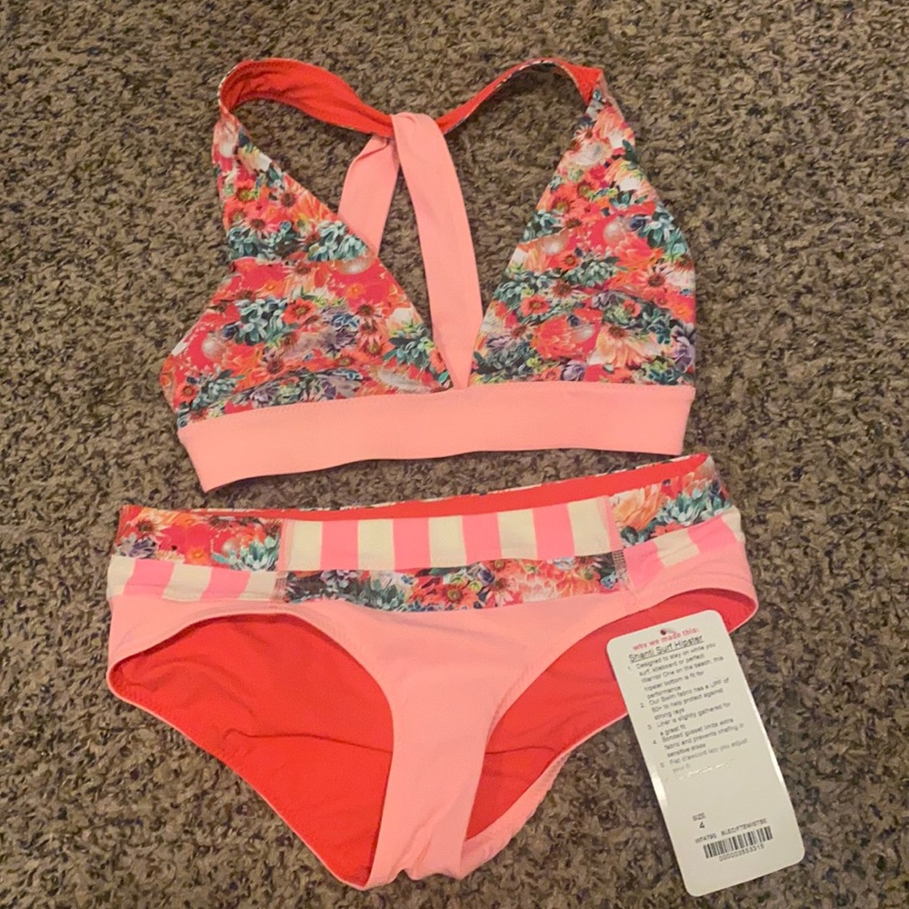Lululemon bikini set- bottoms still have tags on!